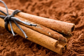 benefits of cinnamon for skin care